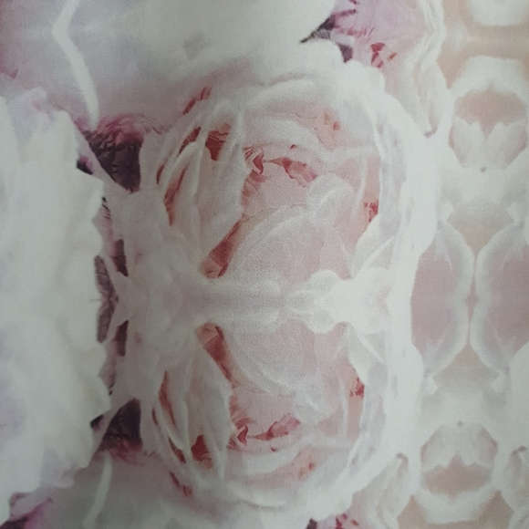 Finders Keepers T-Shirt Dress Rose Print Navy Size L (AU 10-12) NWT - Picture 9 of 12